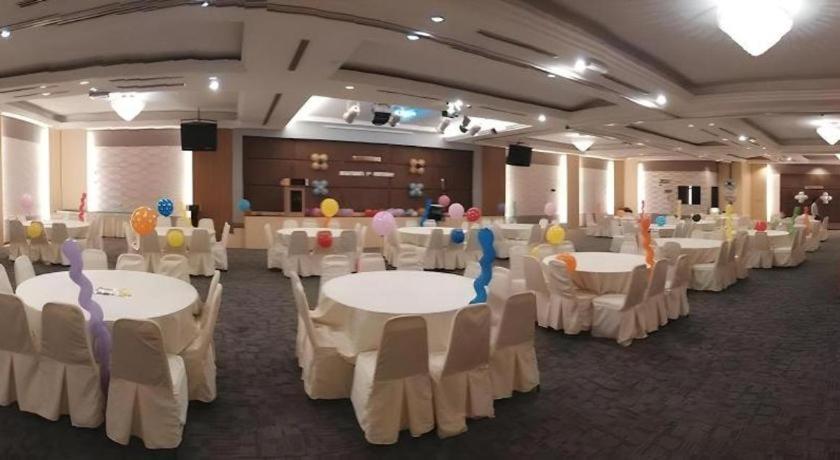 The Landmark Hotel Batu Pahat Kültér fotó