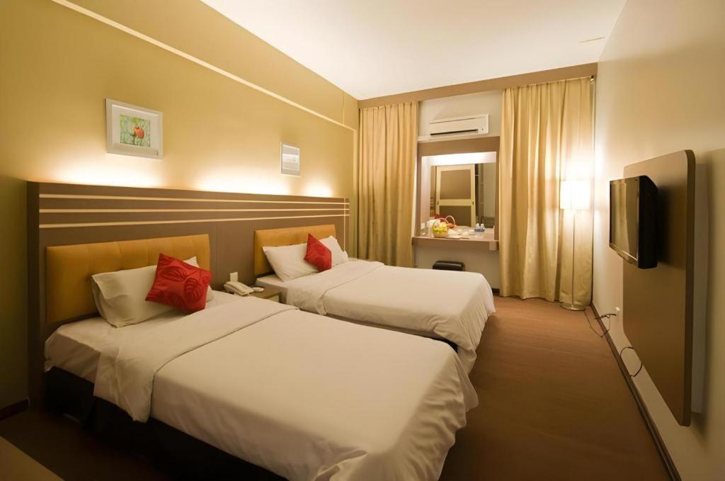 The Landmark Hotel Batu Pahat Kültér fotó