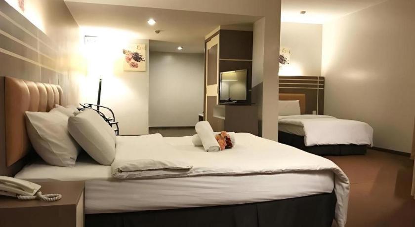 The Landmark Hotel Batu Pahat Kültér fotó