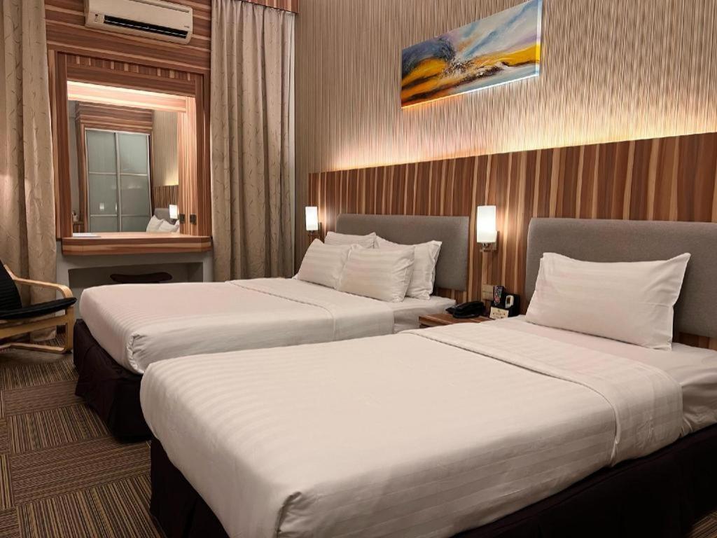 The Landmark Hotel Batu Pahat Kültér fotó